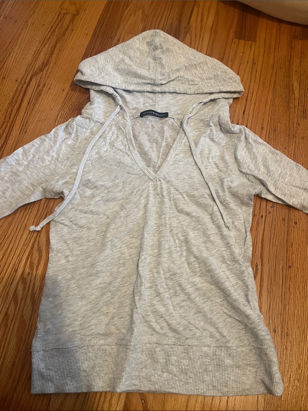 Brandy Melville Light Gray Hooded V-Neck Women's Sweater
